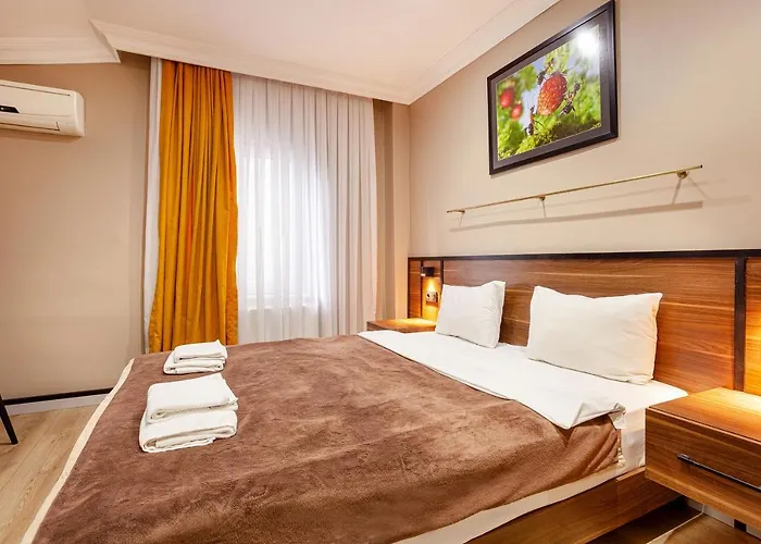 Aram Kerasi * Istanbul