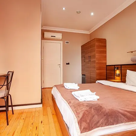 Aram Kerasi Hotel