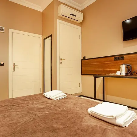 Aram Kerasi Hotell
