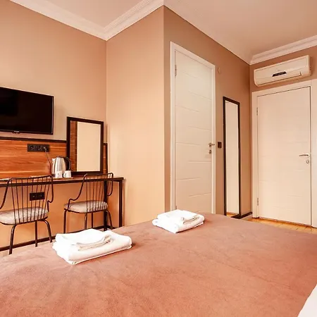 Aram Kerasi Hotell Istanbul