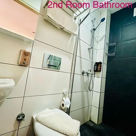 Aram Kerasi Hotel